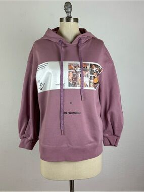 Peacebird “A Cat Angel” Mauve Graphic Pullover Hoodie with Split Back Detail